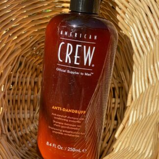 Anit- dandruff shampooing anti pelliculaire American crew