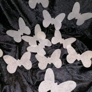 Confettis de table papillon intissés